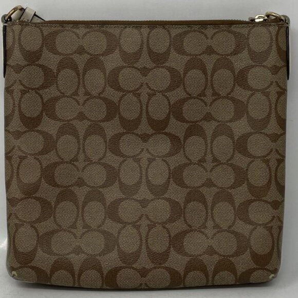 Coach - Picture 2 of 6